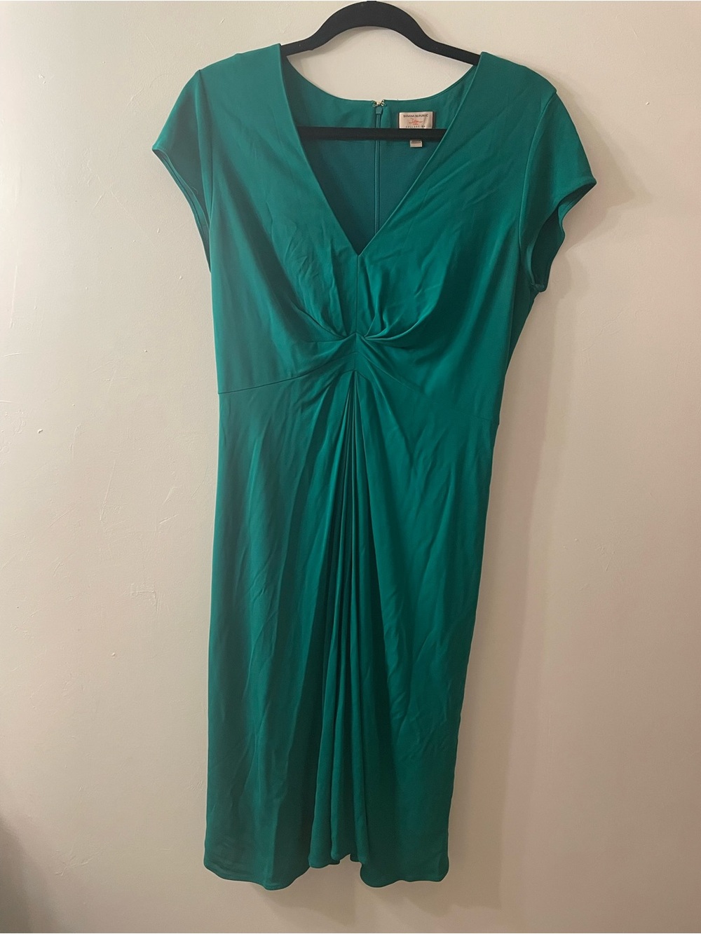 Banana Republic Emerald Green Twist-Front V-Neck Midi Dress